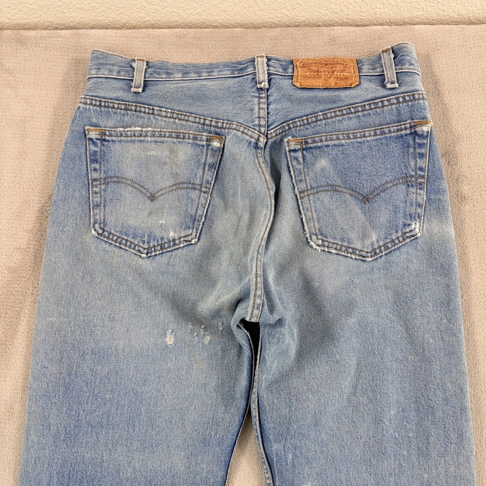 Vintage Levis 501 Jeans Men 31x33 (Tag 33x34) Blue Denim Button Fly Made in USA - Picture 4 of 13